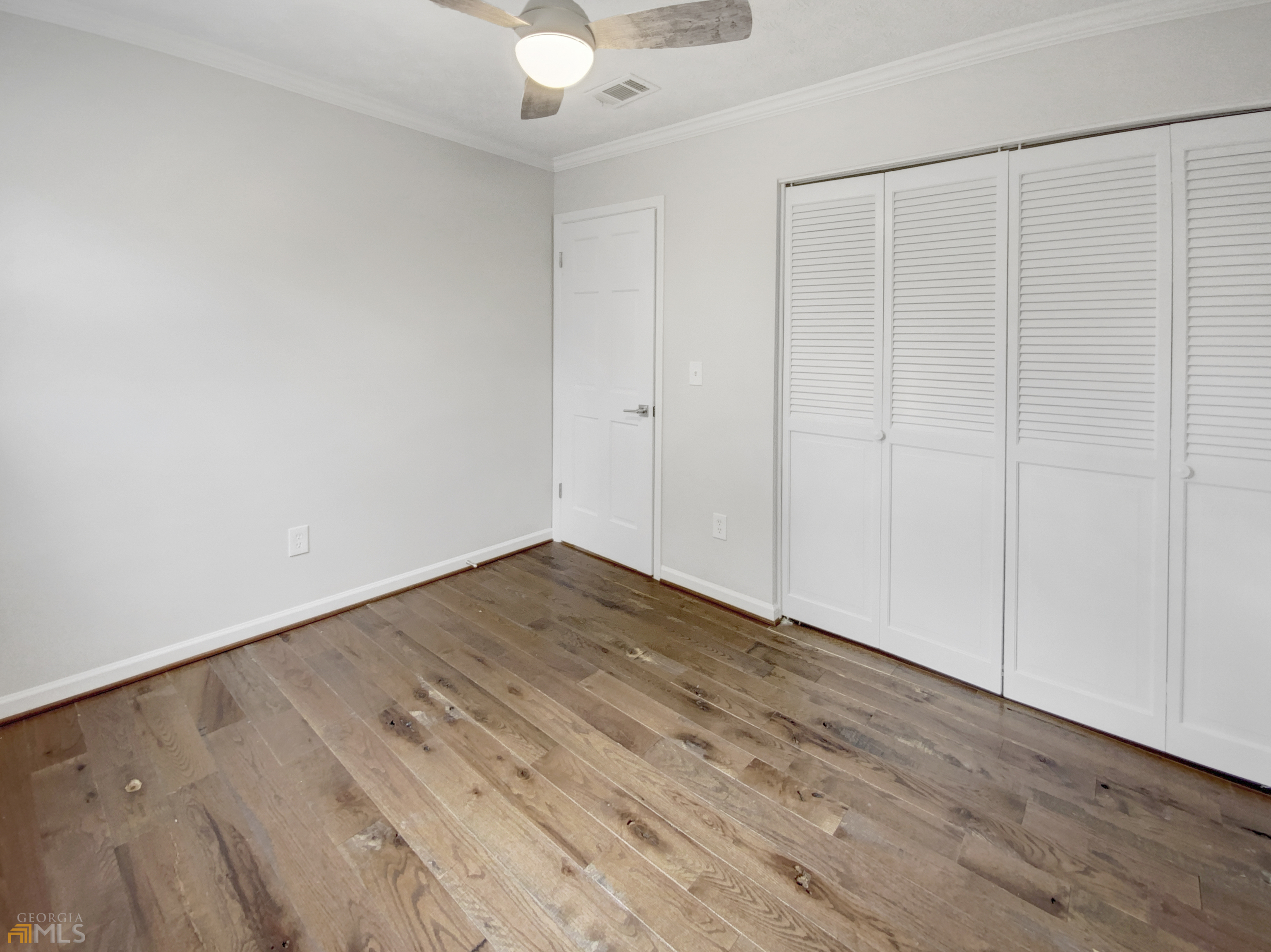 10880 Shallowford Road