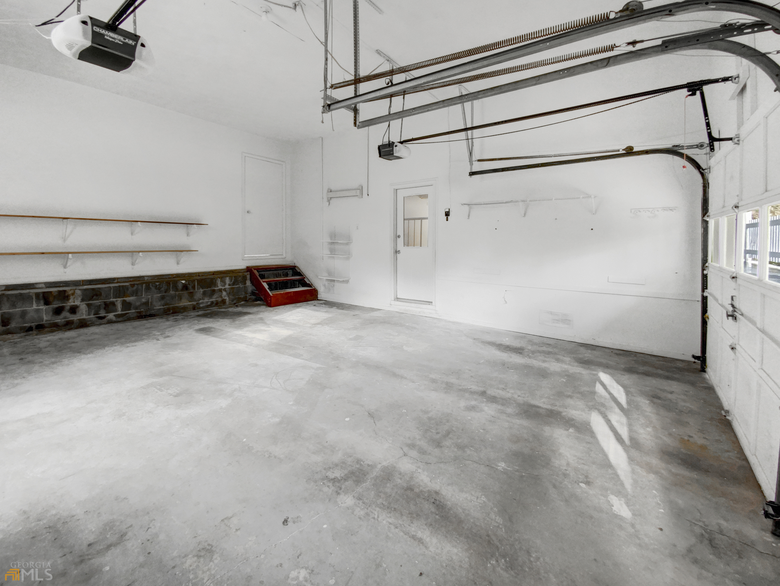 10880 Shallowford Road