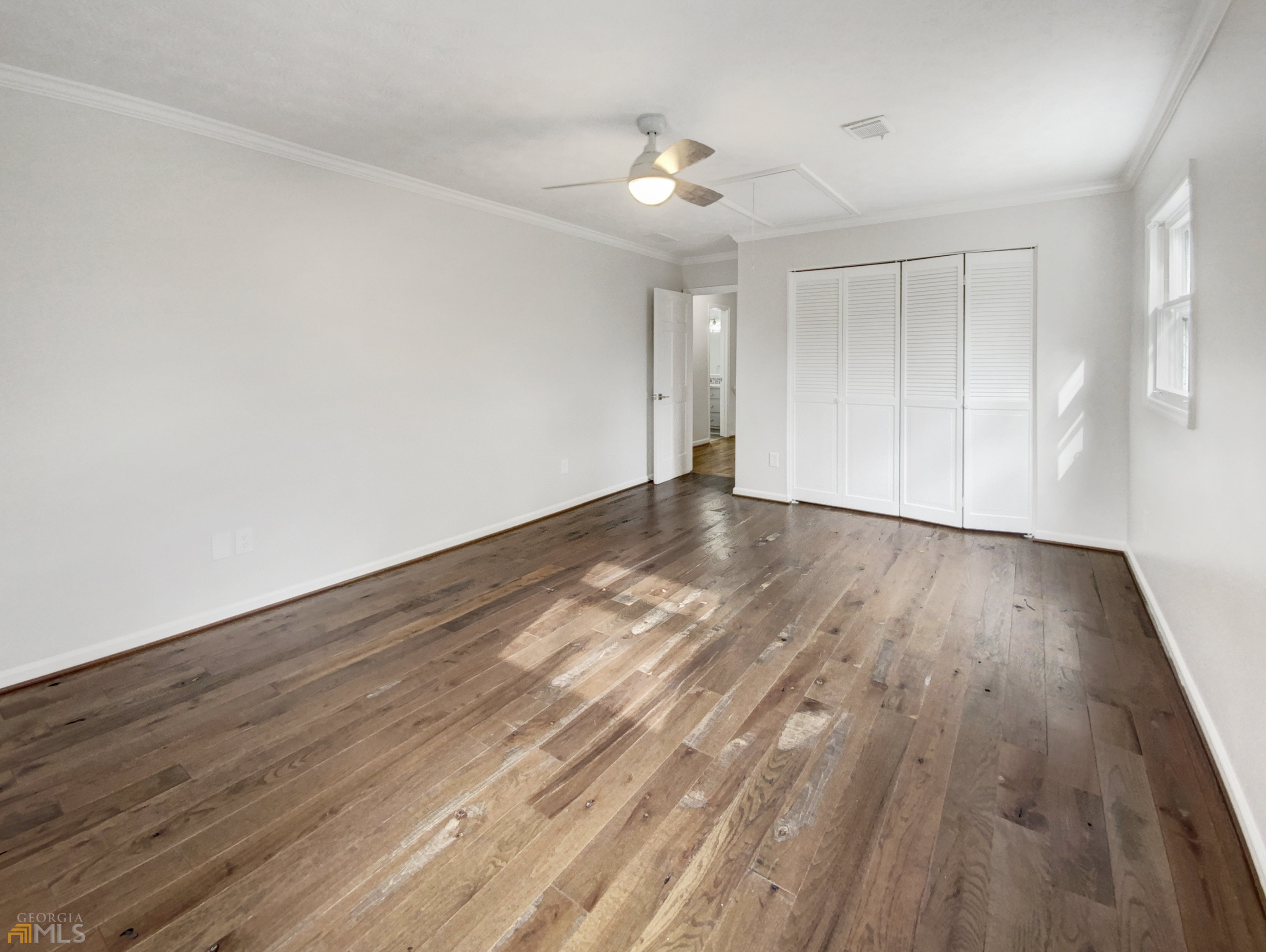 10880 Shallowford Road