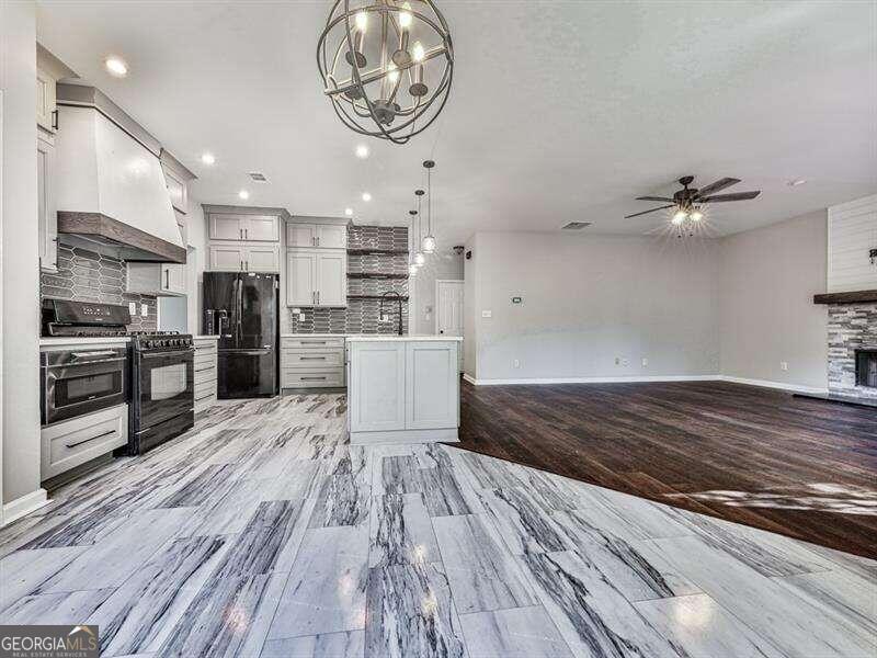 1711 Hidden Springs Trace SE