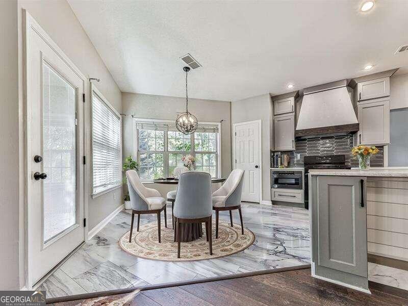 1711 Hidden Springs Trace SE