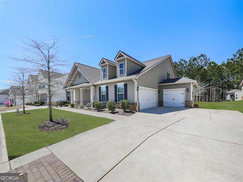 378 Carmichael Circle