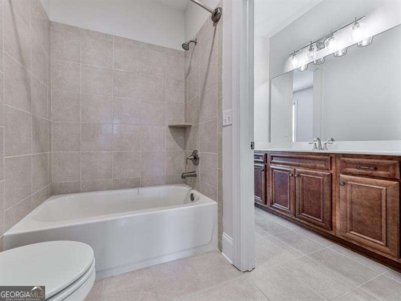 378 Carmichael Circle