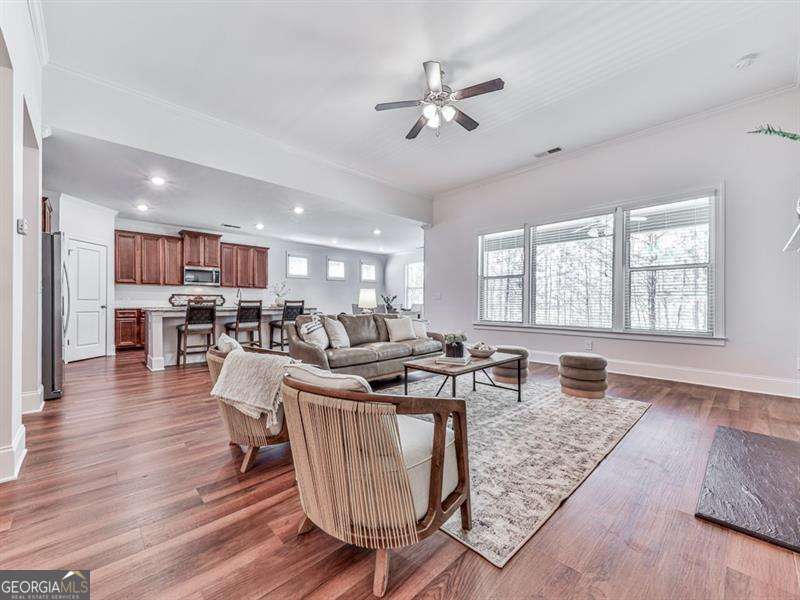 378 Carmichael Circle