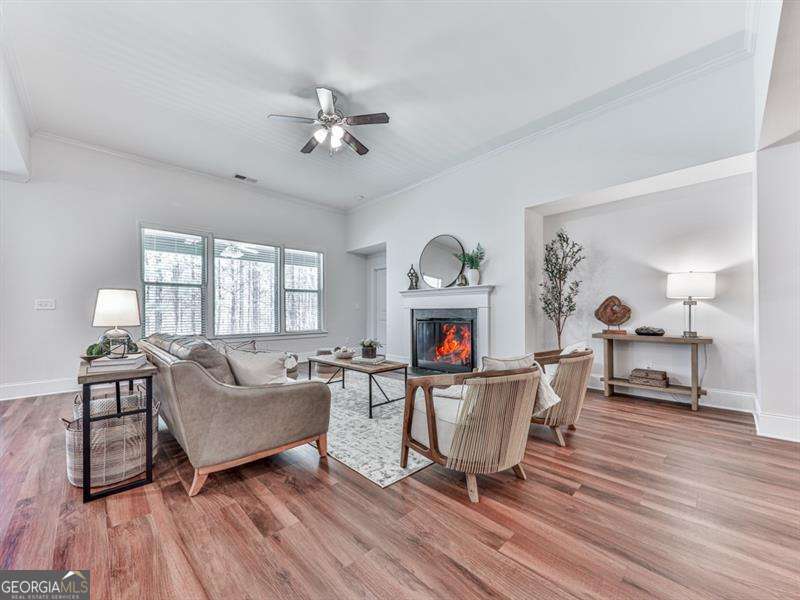 378 Carmichael Circle