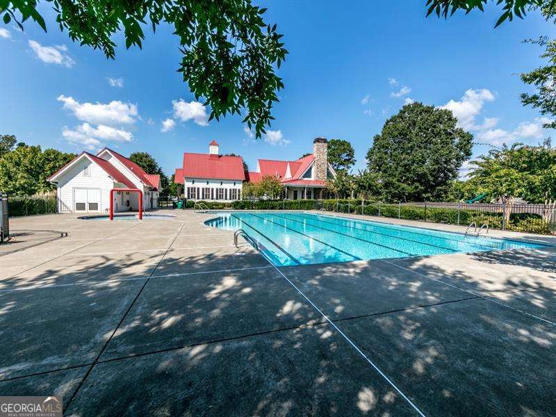 378 Carmichael Circle