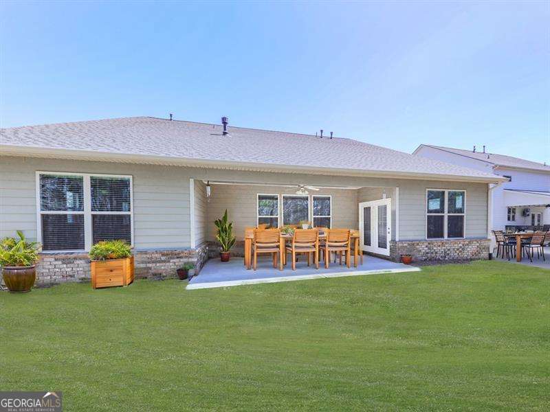 378 Carmichael Circle