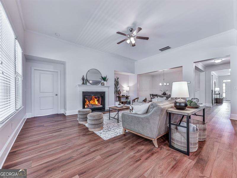 378 Carmichael Circle