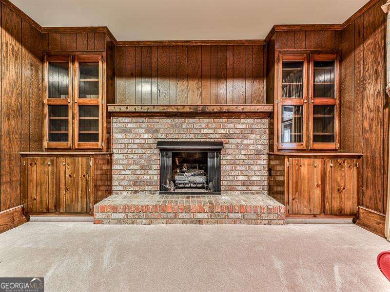 4445 Moon Station Lane NW