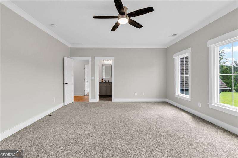 128 Creekview Lane