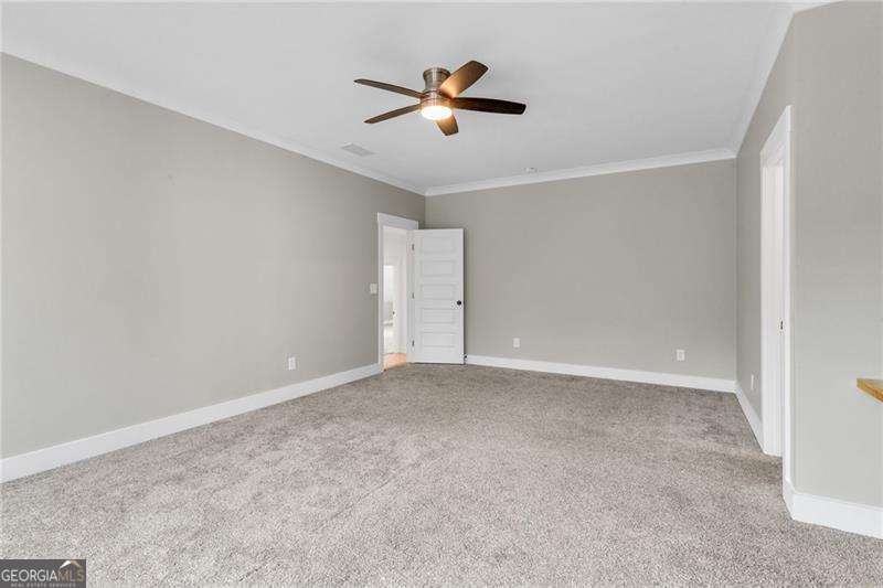 128 Creekview Lane