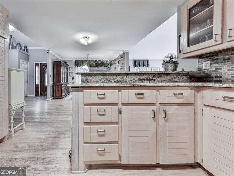 5855 Wills Lake Road, Cumming