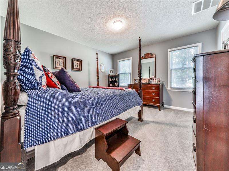 5855 Wills Lake Road, Cumming