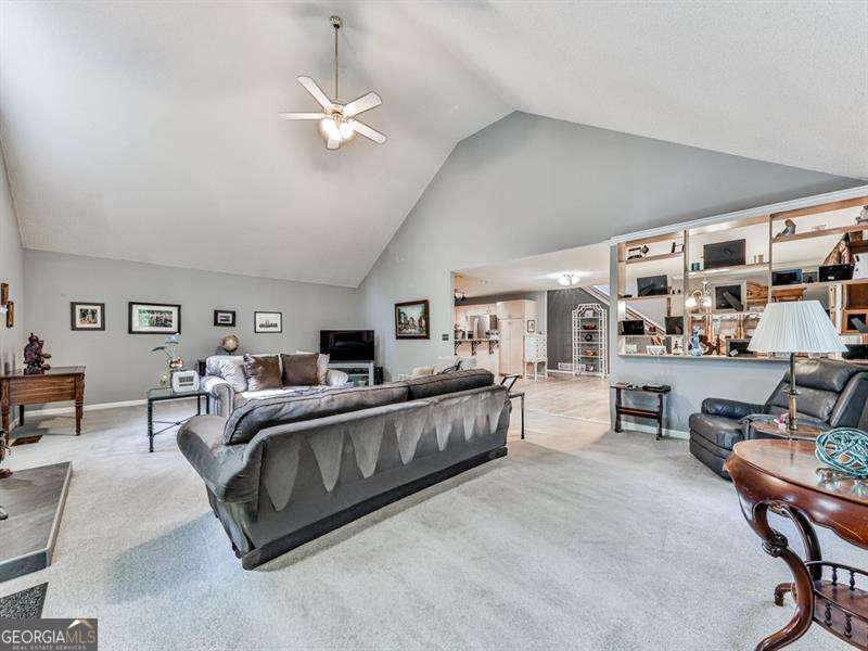 5855 Wills Lake Road, Cumming