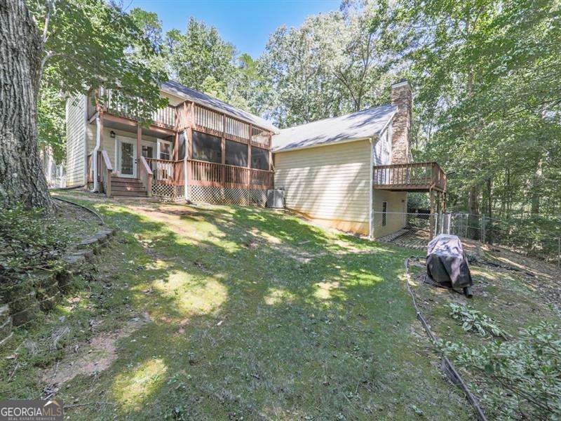 5855 Wills Lake Road, Cumming