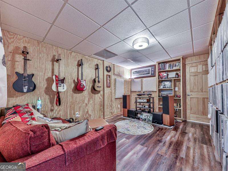 1076 Pinyan Lane, Canton