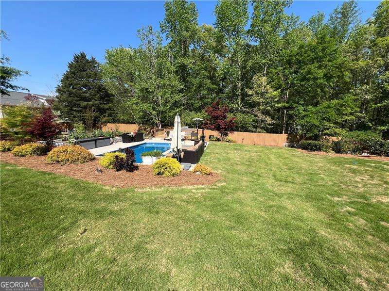 1076 Pinyan Lane, Canton