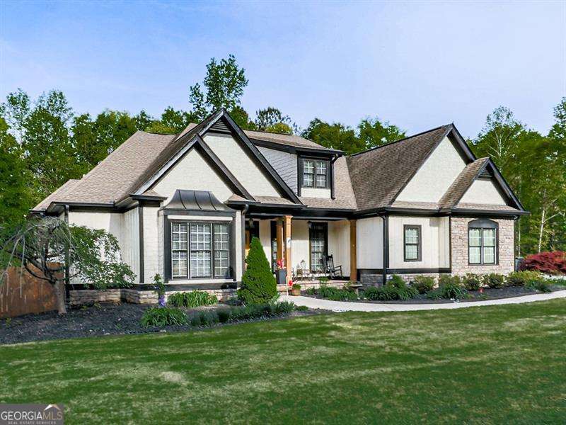 1076 Pinyan Lane, Canton