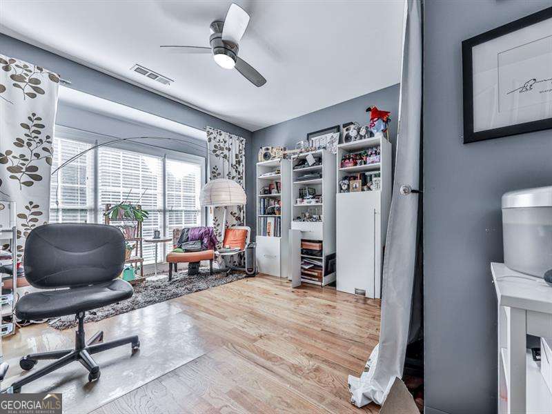 1076 Pinyan Lane, Canton