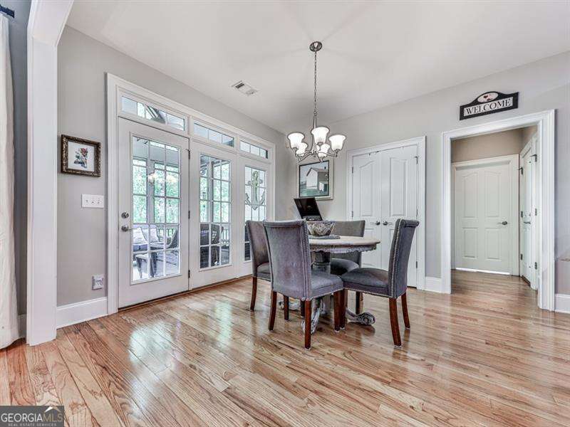 1076 Pinyan Lane, Canton