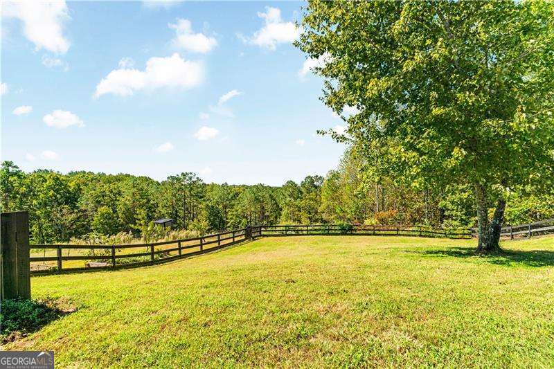 3547 Reavis Mountain Road