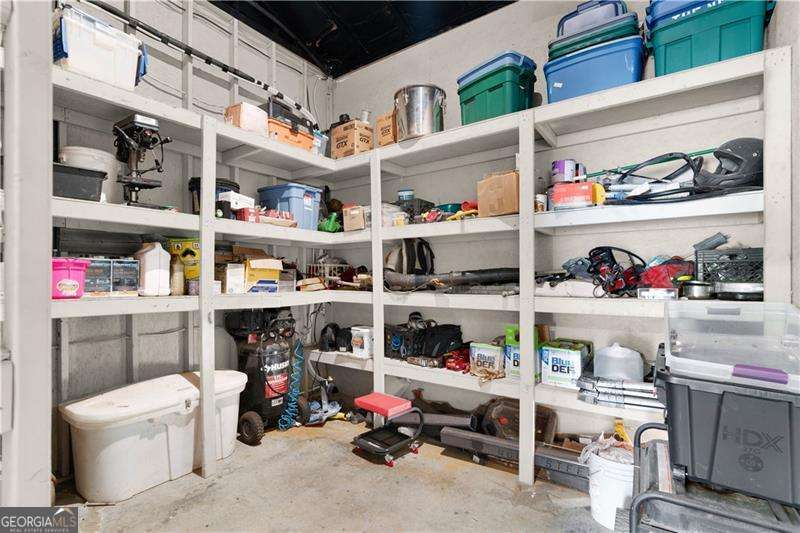 3547 Reavis Mountain Road