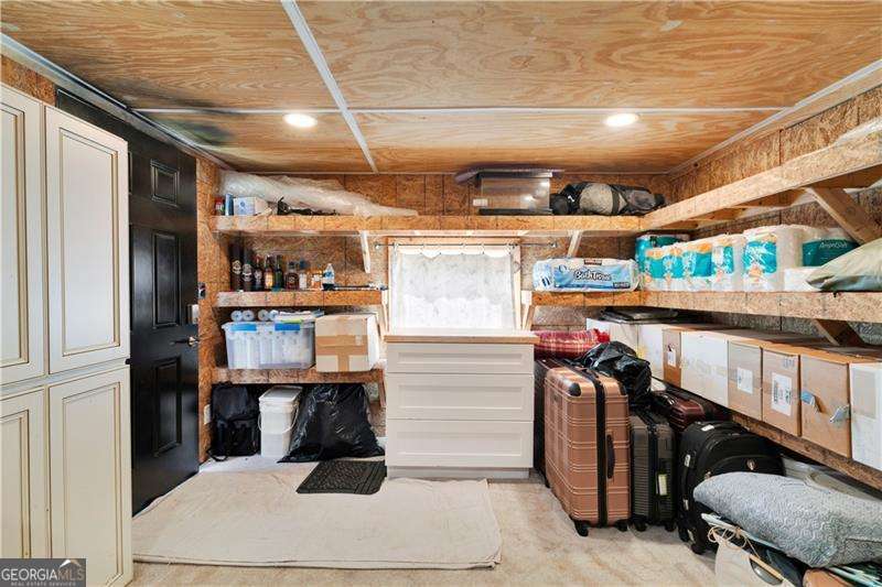 3547 Reavis Mountain Road