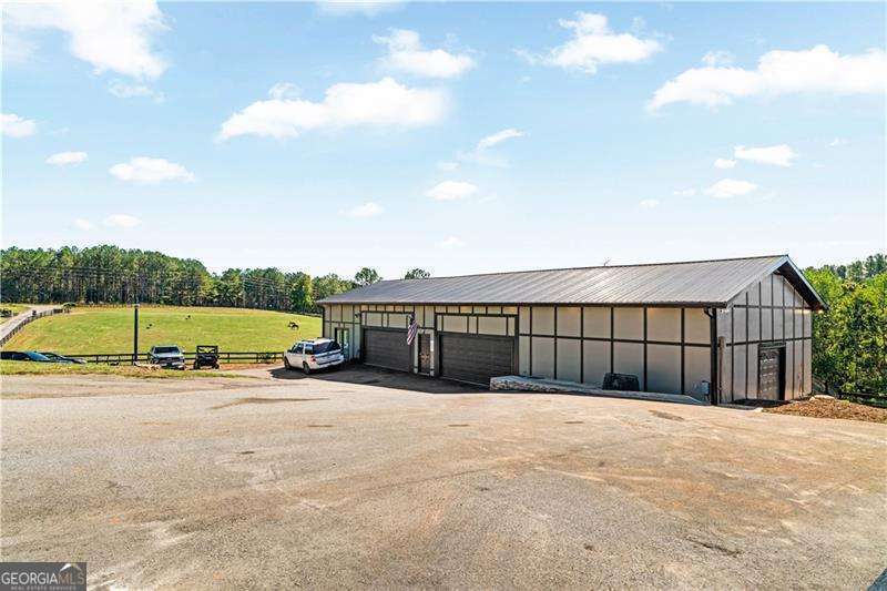 3547 Reavis Mountain Road