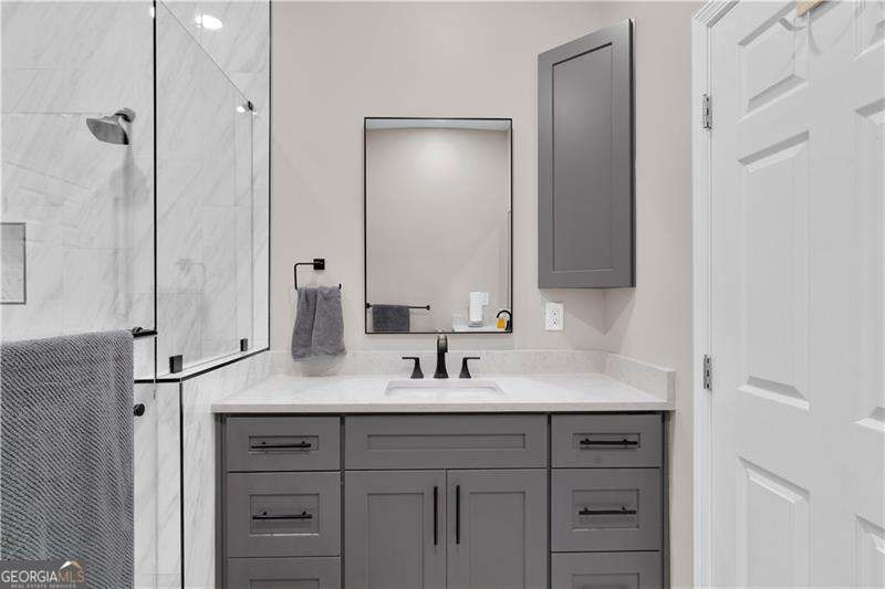 3547 Reavis Mountain Road