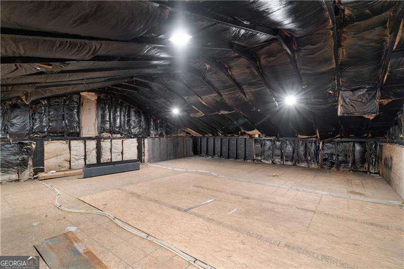 3547 Reavis Mountain Road