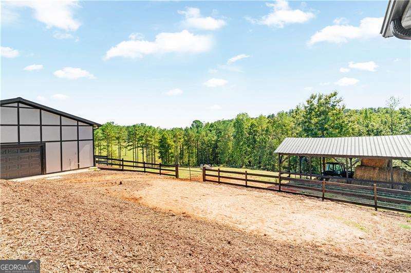 3547 Reavis Mountain Road