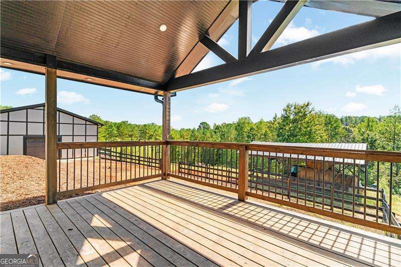 3547 Reavis Mountain Road