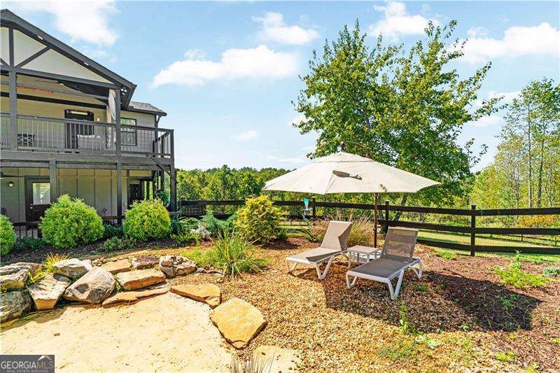 3547 Reavis Mountain Road