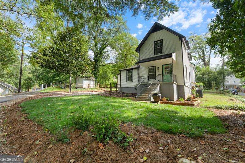 6 Hillside Avenue SE