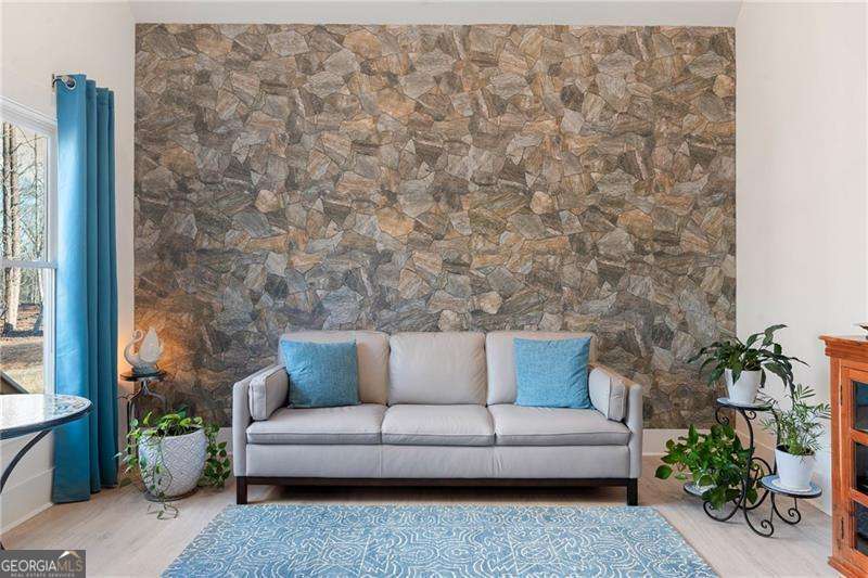 1010 Darby Ford Lane