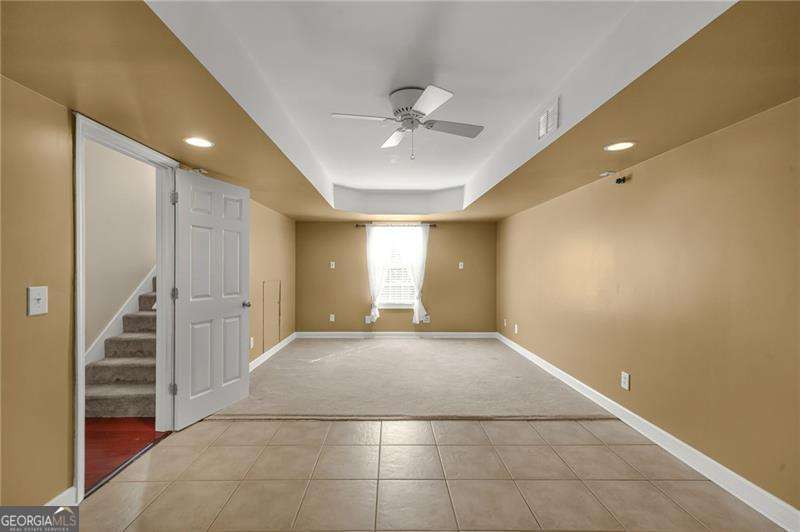 40 Wey Bridge Court