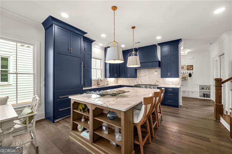 1025 Crossroad Trail