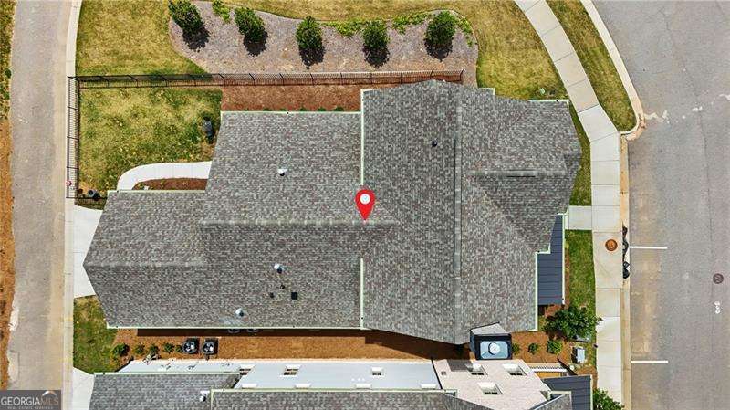 1025 Crossroad Trail