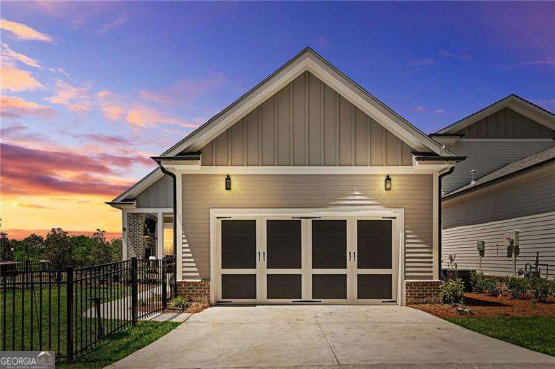 1025 Crossroad Trail
