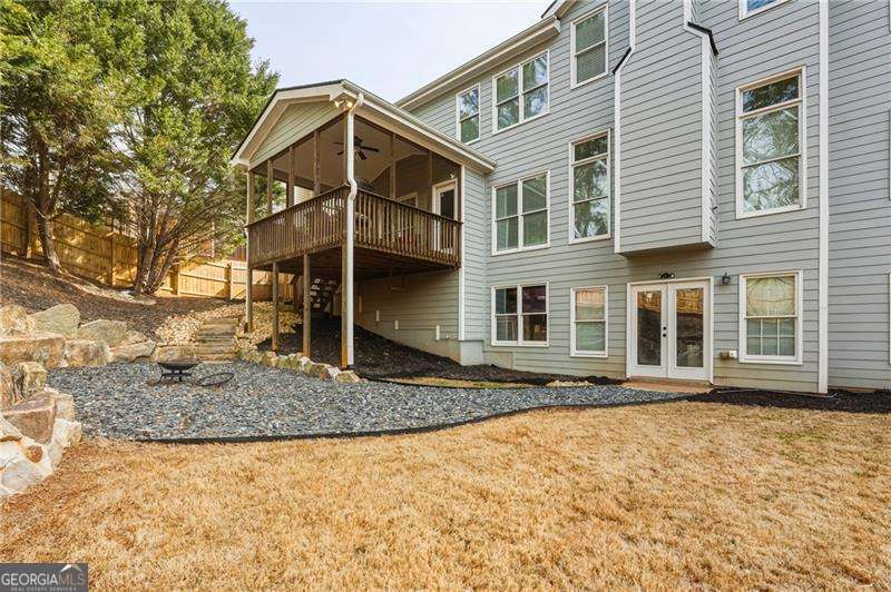 304 Grant Court