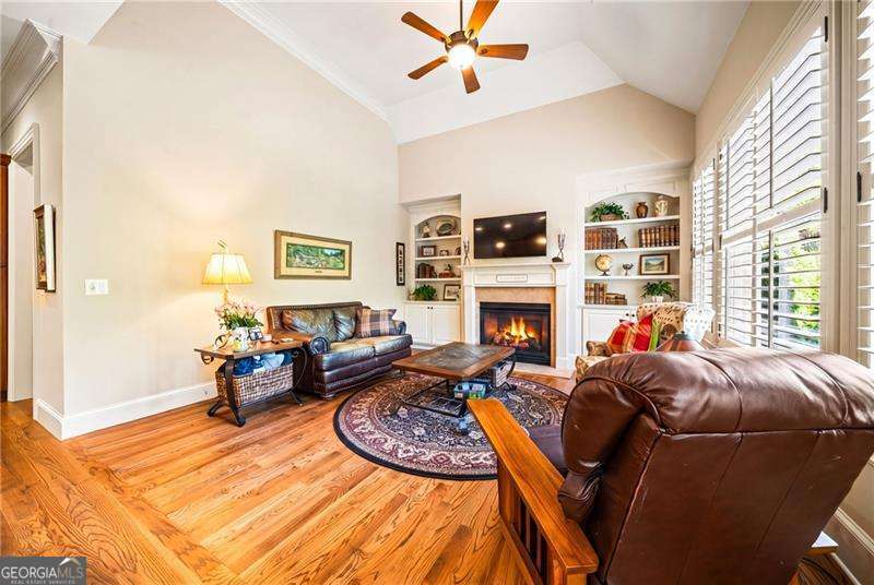 1032 Windsor Green Drive