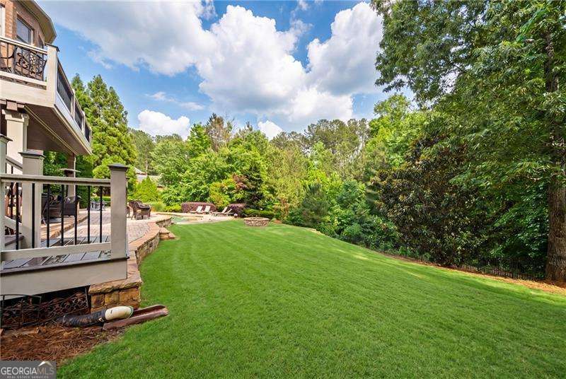 1032 Windsor Green Drive