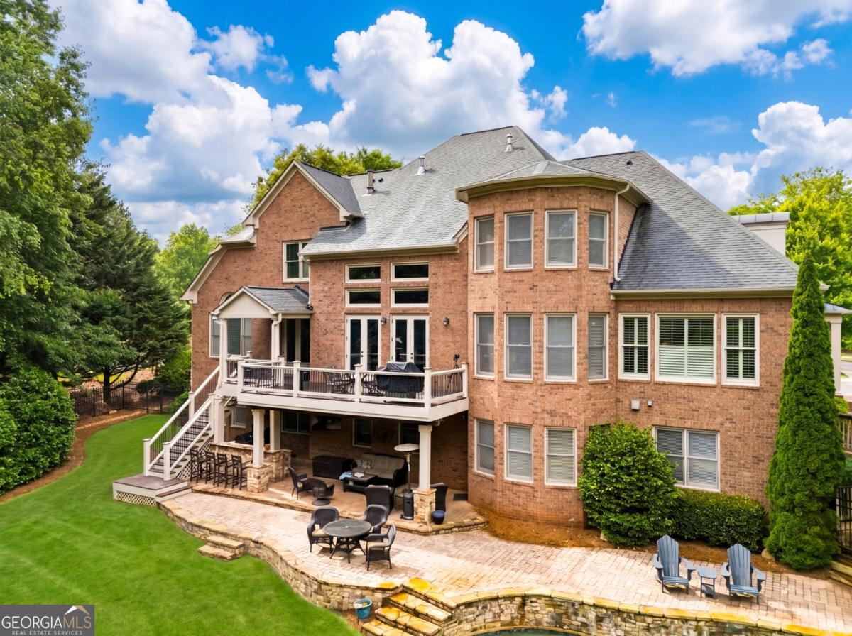 1032 Windsor Green Drive