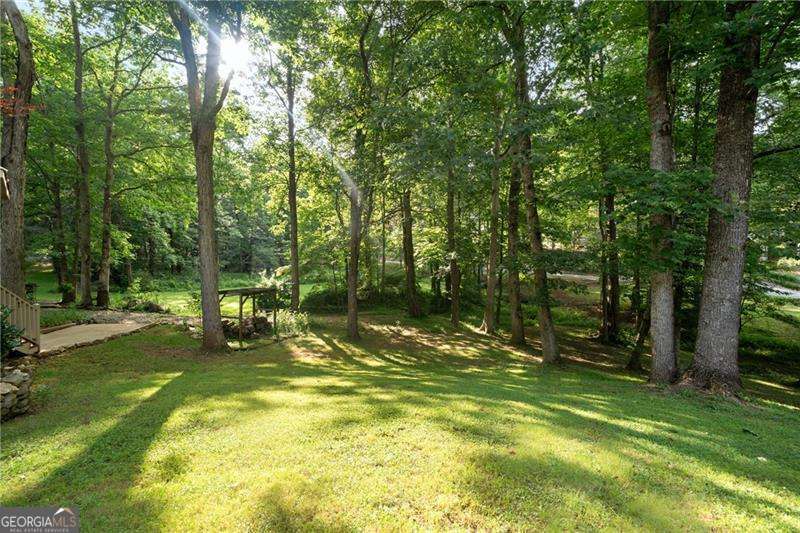 31 Fawn Lake Trail NE
