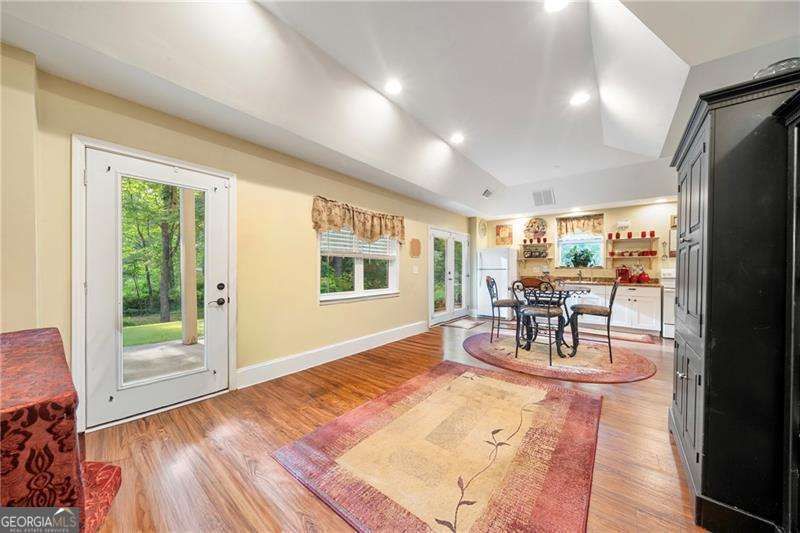 31 Fawn Lake Trail NE