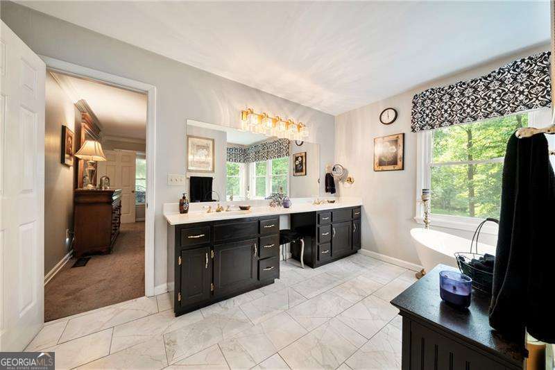 31 Fawn Lake Trail NE