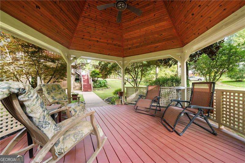 31 Fawn Lake Trail NE
