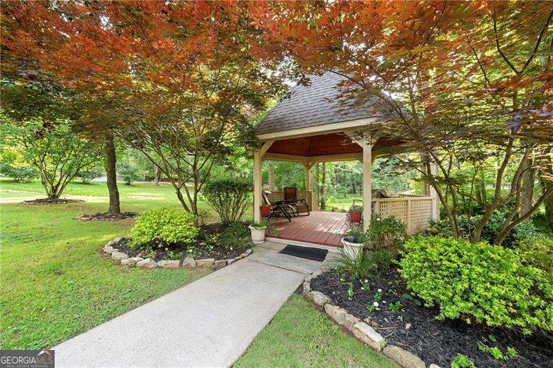 31 Fawn Lake Trail NE