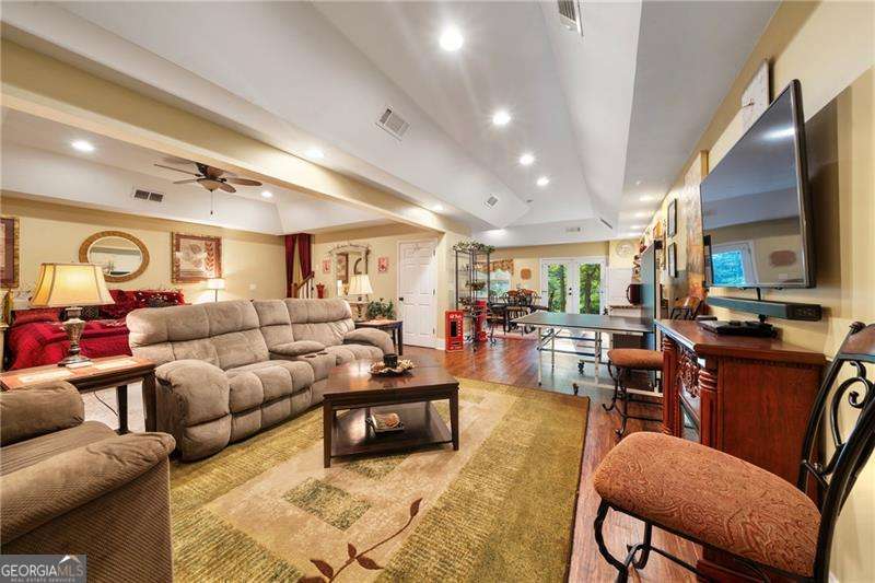 31 Fawn Lake Trail NE