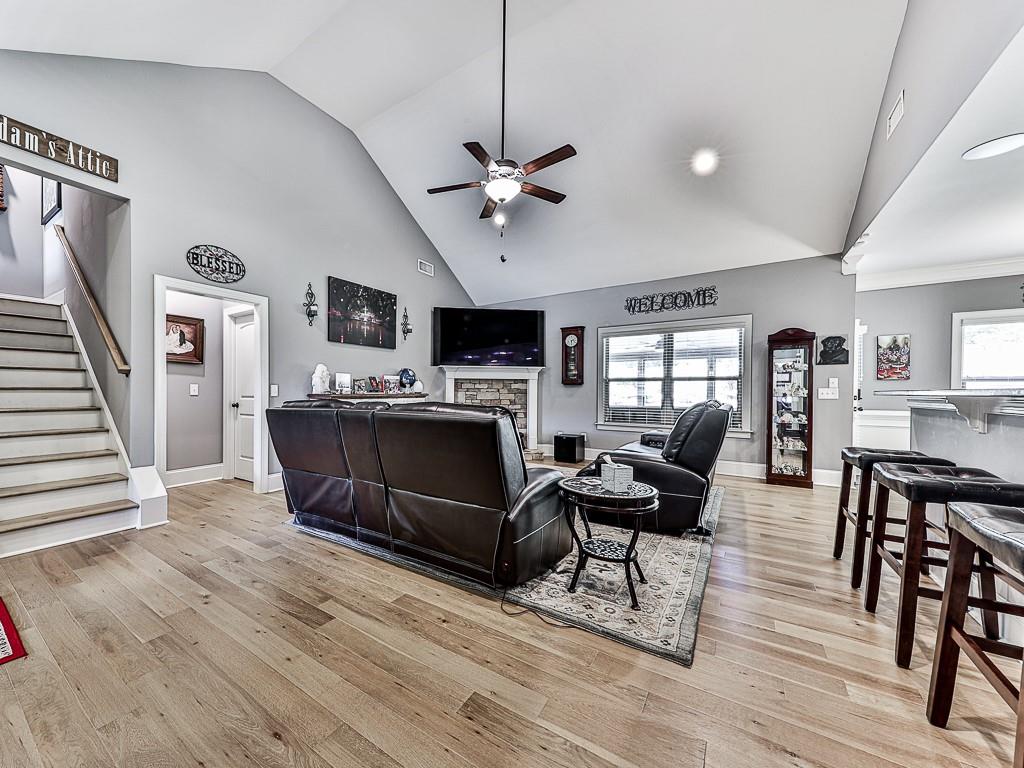 164 N Mountain Brooke Drive